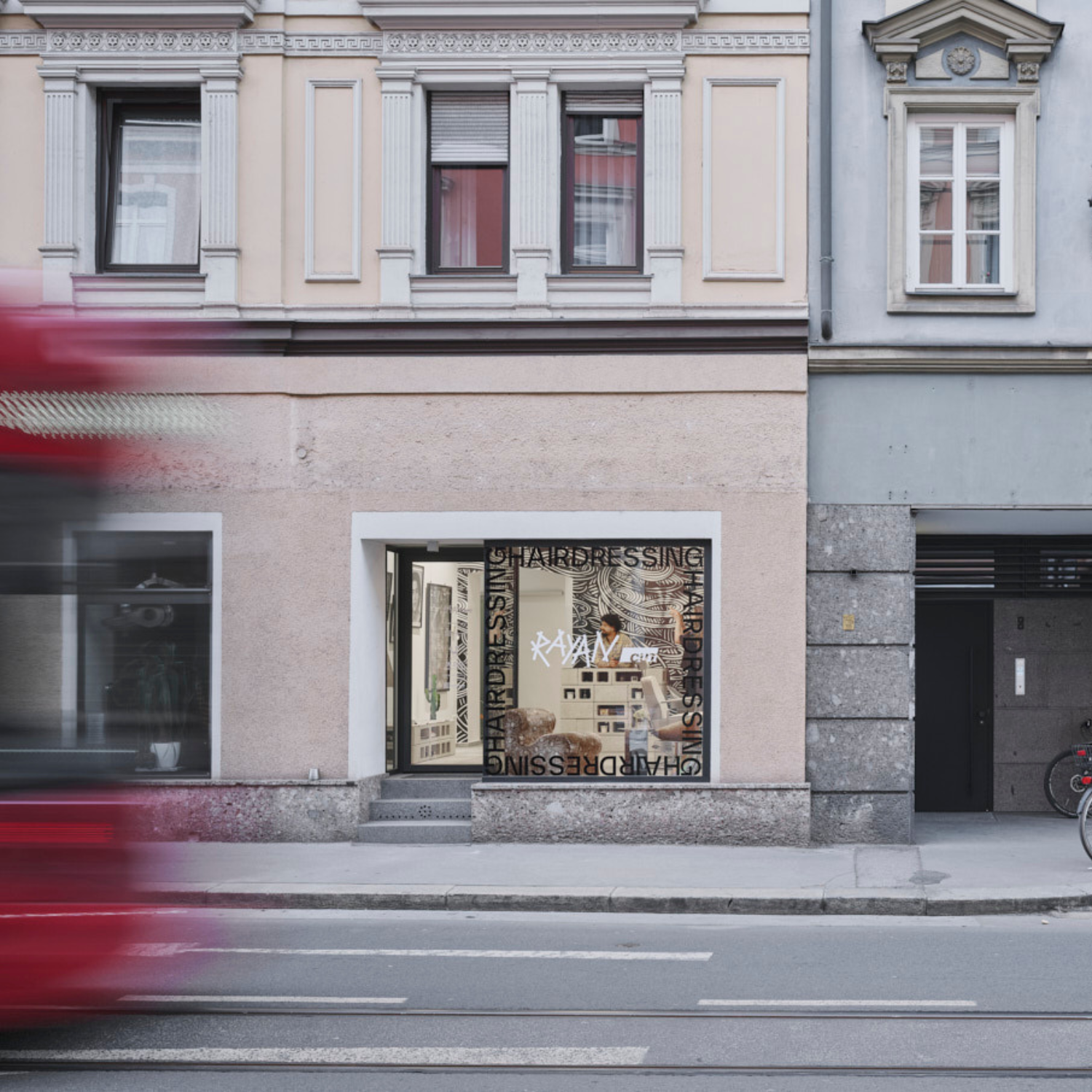 Rayan Cut Architektur Außenansicht Salon